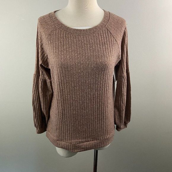 NWT STATUS Pink Tan Crew Neck Long Sleeve Shirt (XS) - Picture 2 of 8